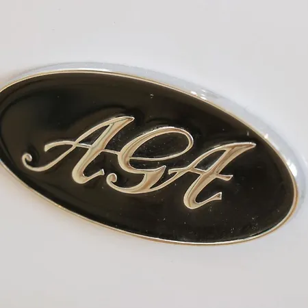 Rose * Middlesbrough